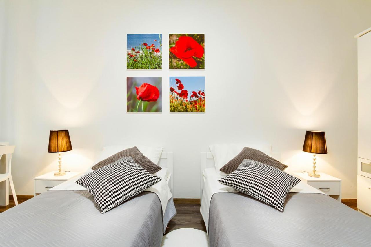 Divinity's - Old Town Center Apartamento