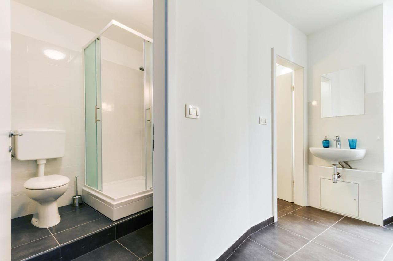 Divinity's - Old Town Center Apartment *