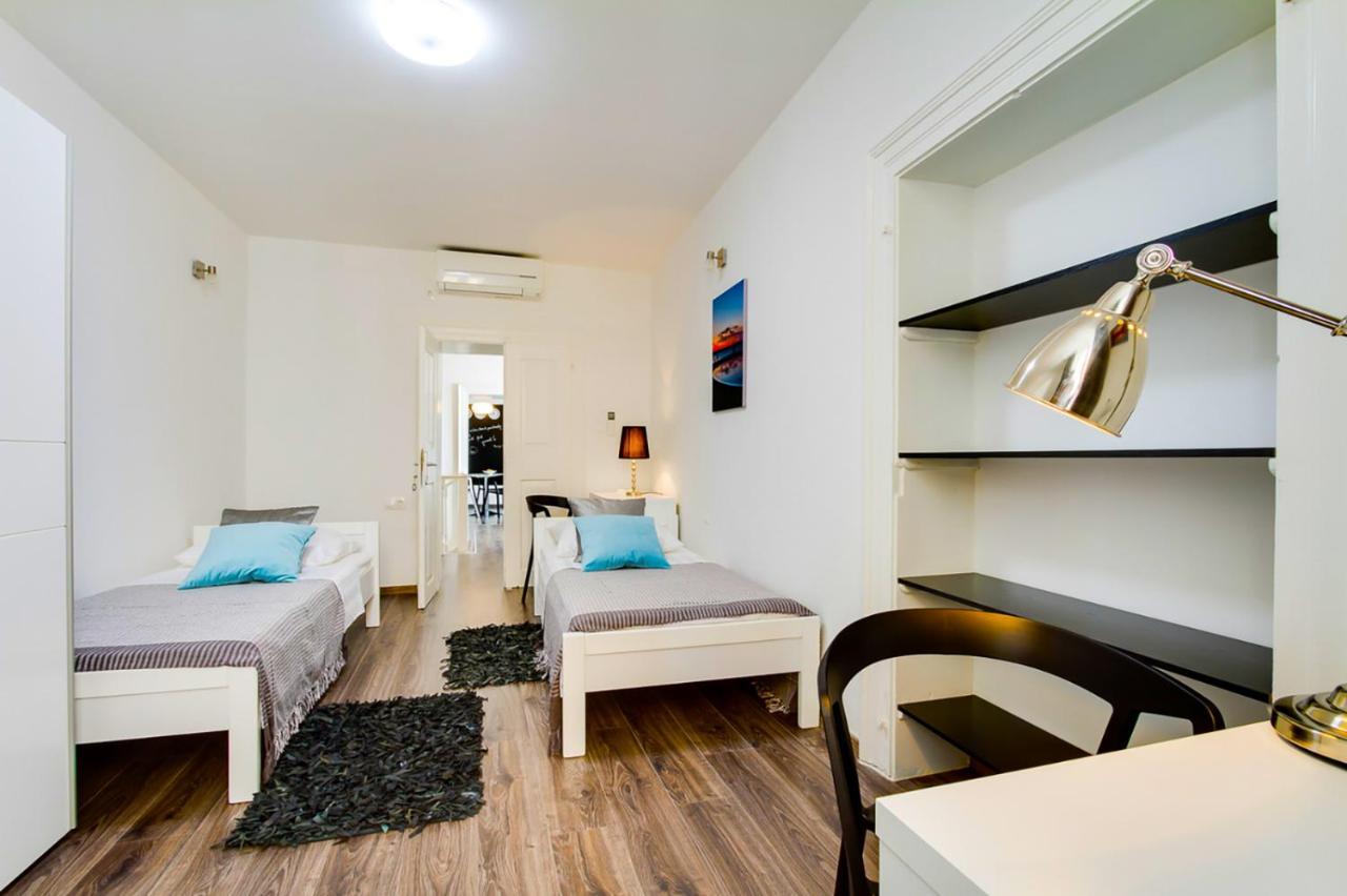Divinity's - Old Town Center * Zadar